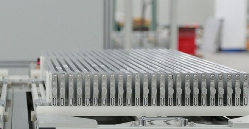 Pin Blade Battery